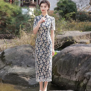 Izšūti Ķīnas Stand Apkakli Cheongsam Slim Fit Elegants Retro Vintage Pogas Ķīniešu Kāzu Kleitu Drēbes Vestidos
